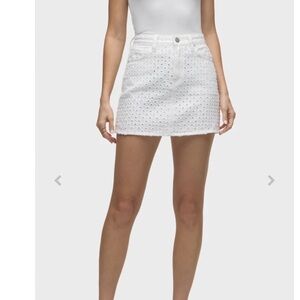 NWT - HUDSON Viper Tattered Mini Skirt, White, 26 or US 2